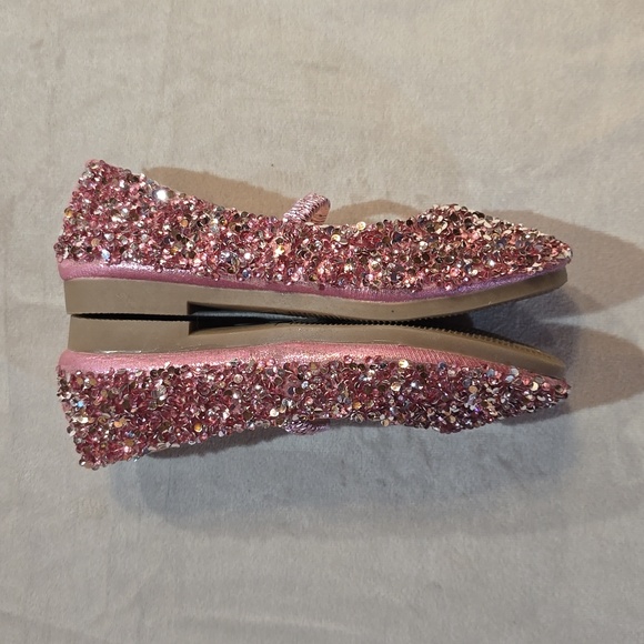 Pink sparkly shoes - Picture 5 of 5
